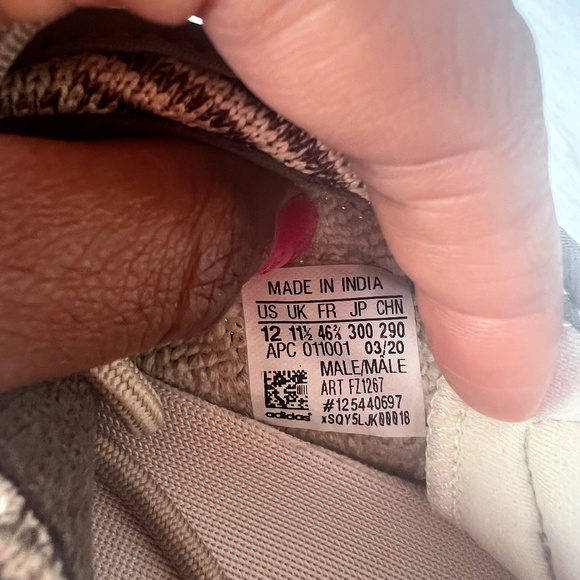 Adidas Yeezy Boost 350 V2, Men’s size 12, Zyon - Picture 13 of 13